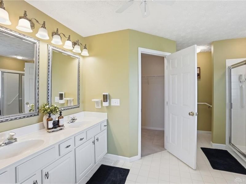 6899 Evergreen Circle, Huber Heights, OH 45424 Photo 25