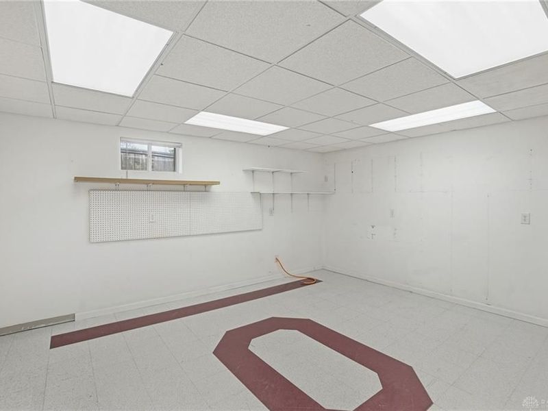 6899 Evergreen Circle, Huber Heights, OH 45424 Photo 42