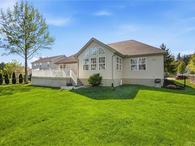 6899 Evergreen Circle, Huber Heights, OH 45424 Photo 52