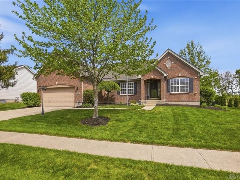 6899 Evergreen Circle, Huber Heights, OH 45424 Photo 8