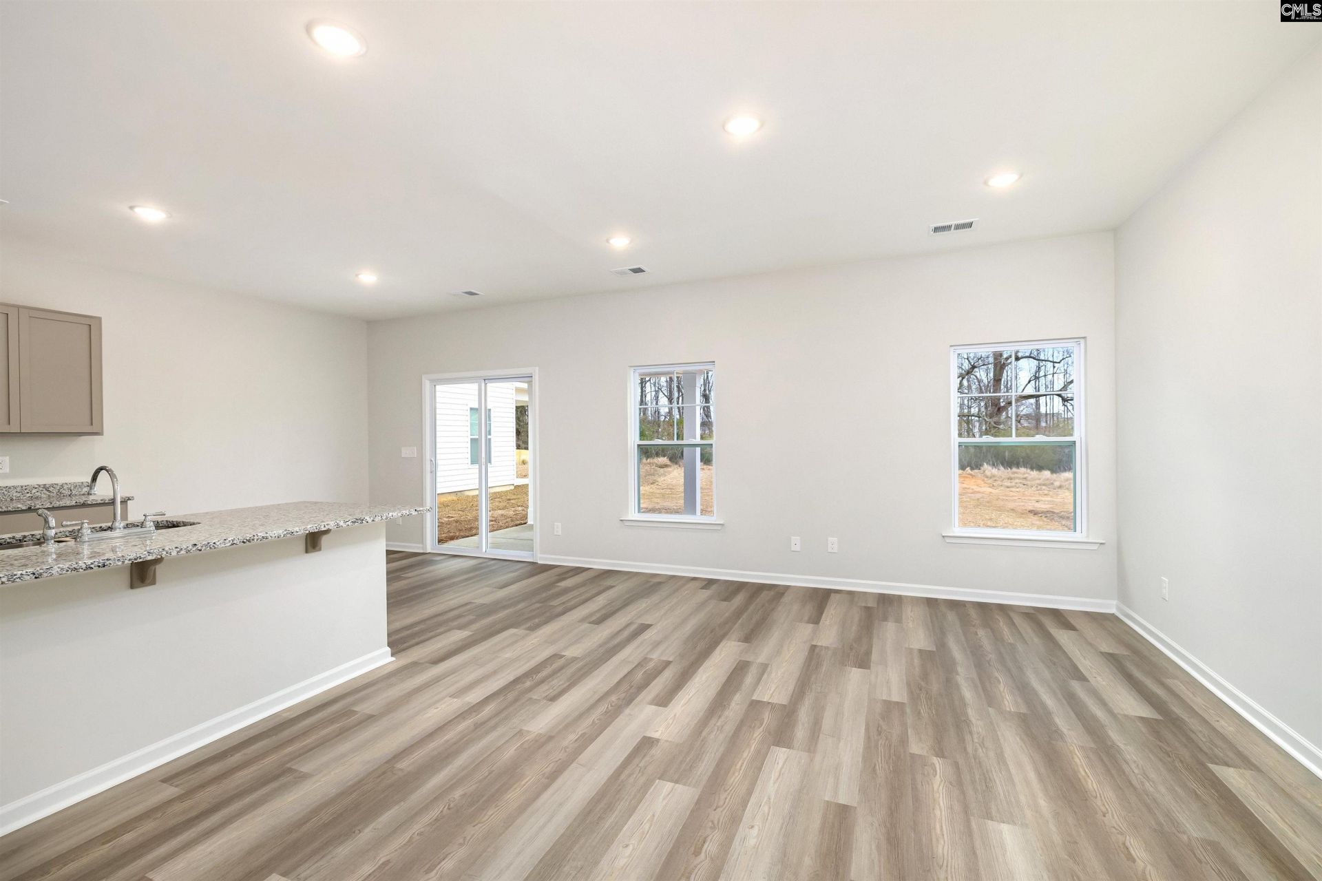 507 Bogarde Terrace  Photo 15