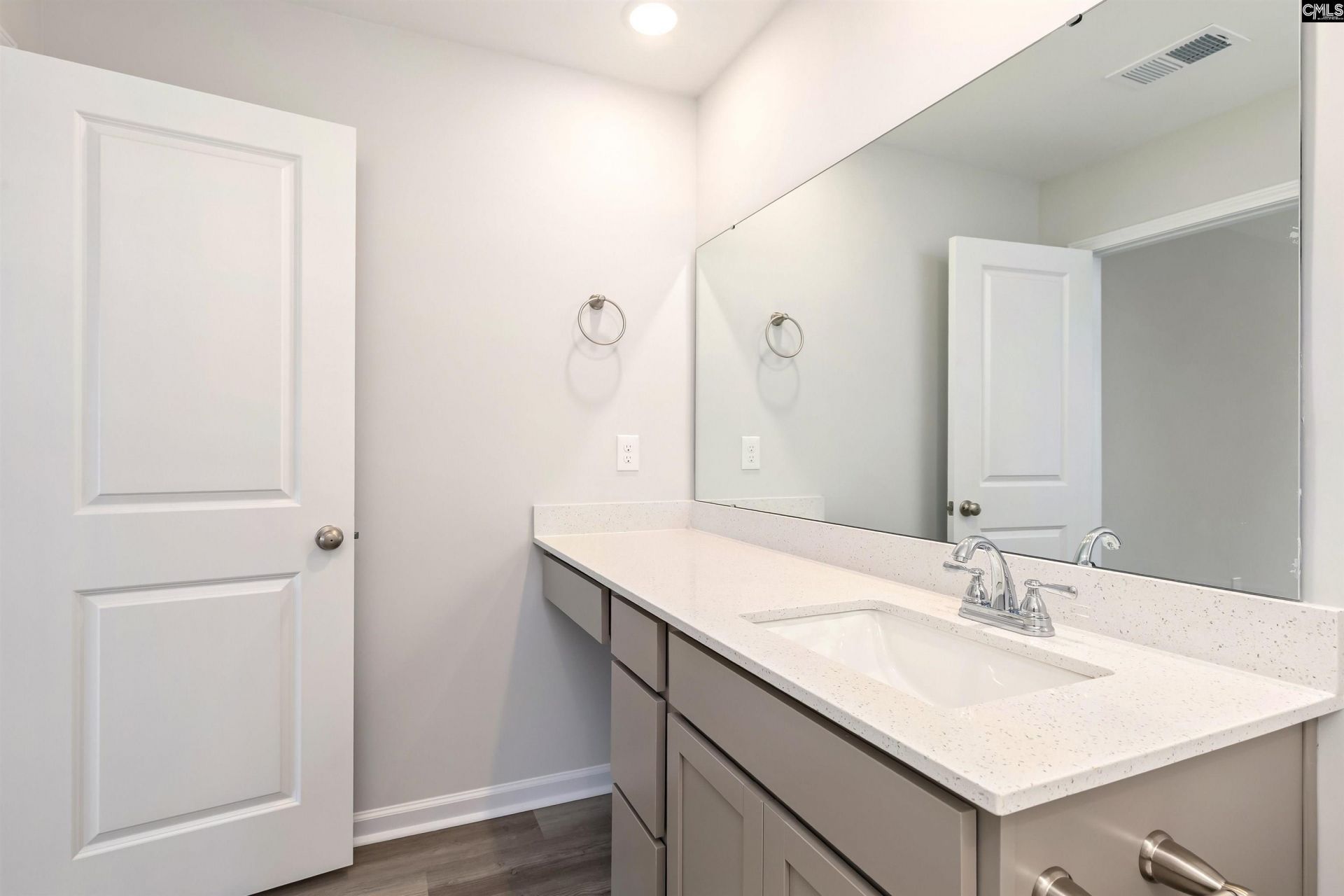 507 Bogarde Terrace  Photo 21