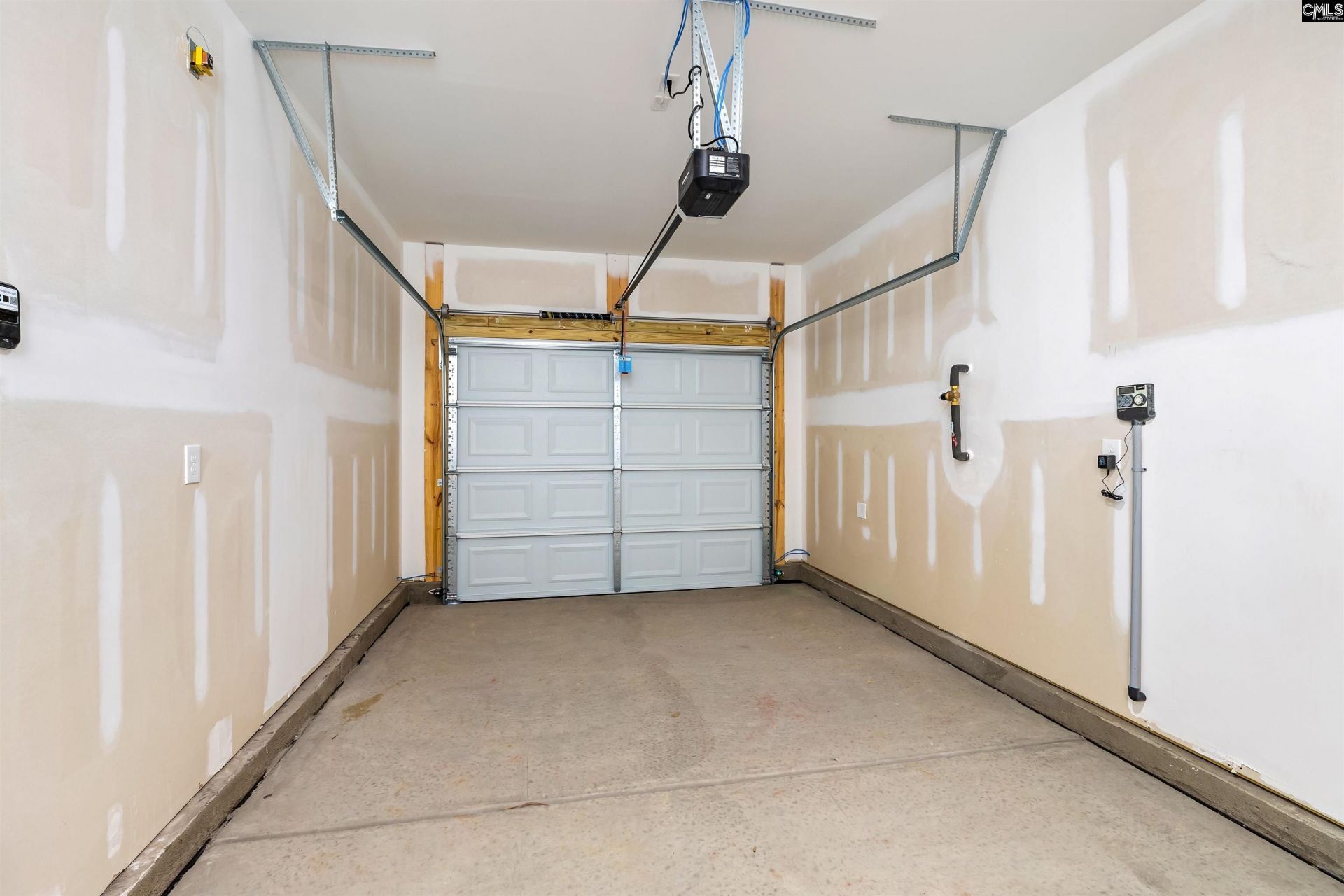 507 Bogarde Terrace  Photo 7