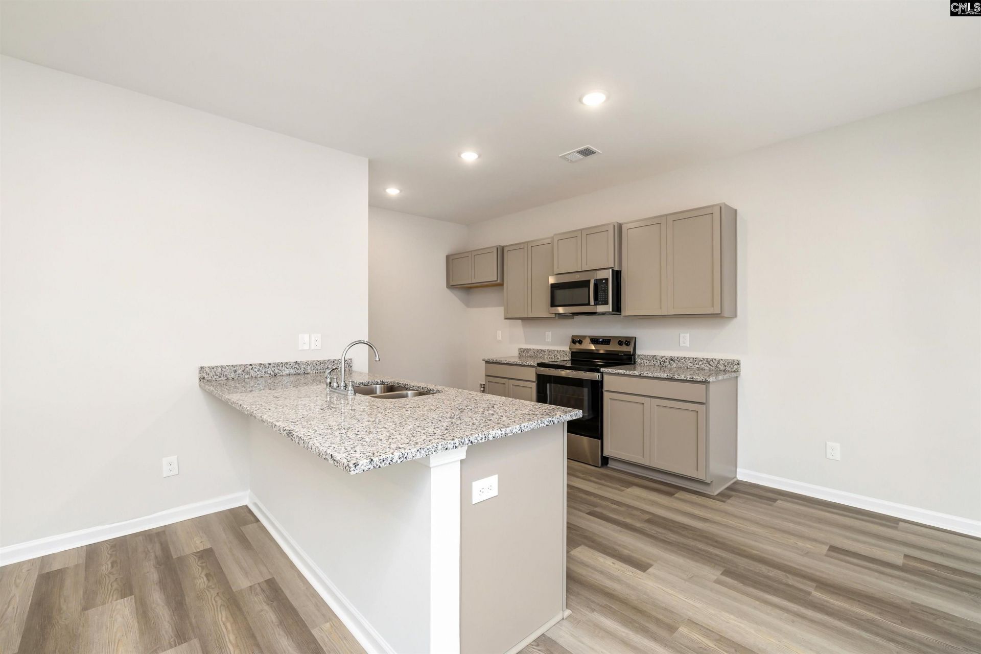 507 Bogarde Terrace  Photo 9