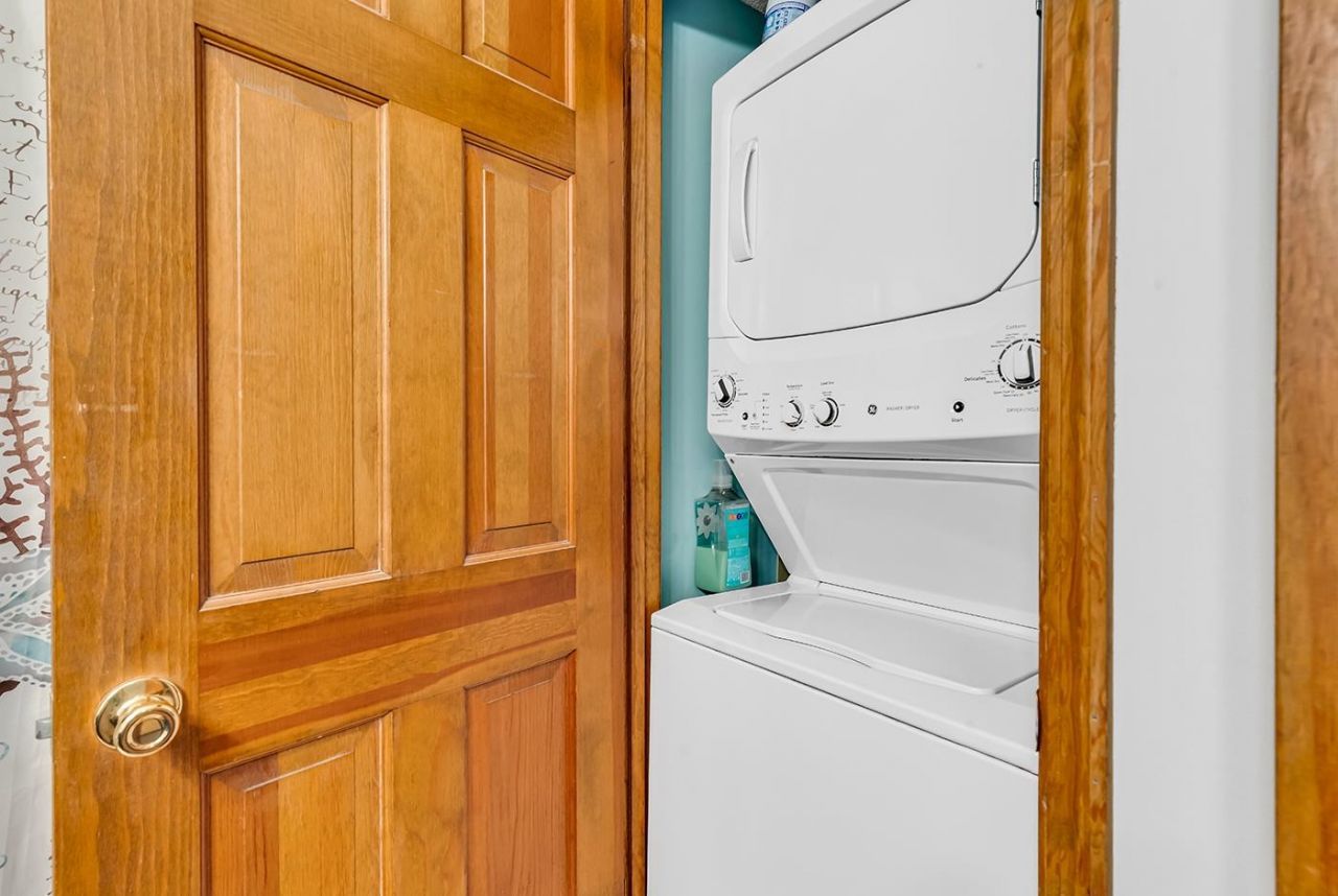 1509 N Waccamaw Dr.  Photo 10