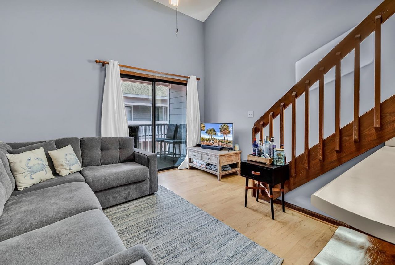 1509 N Waccamaw Dr.  Photo 15