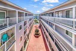 1509 N Waccamaw Dr.  photo 4