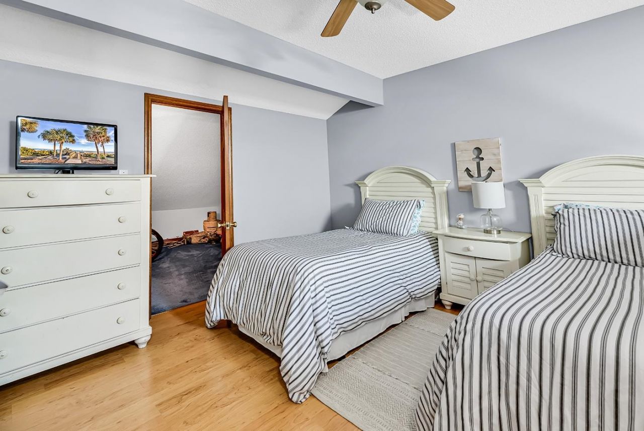 1509 N Waccamaw Dr.  Photo 20