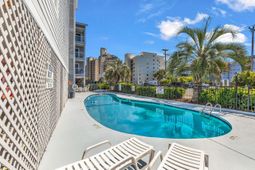 1509 N Waccamaw Dr.  photo 4