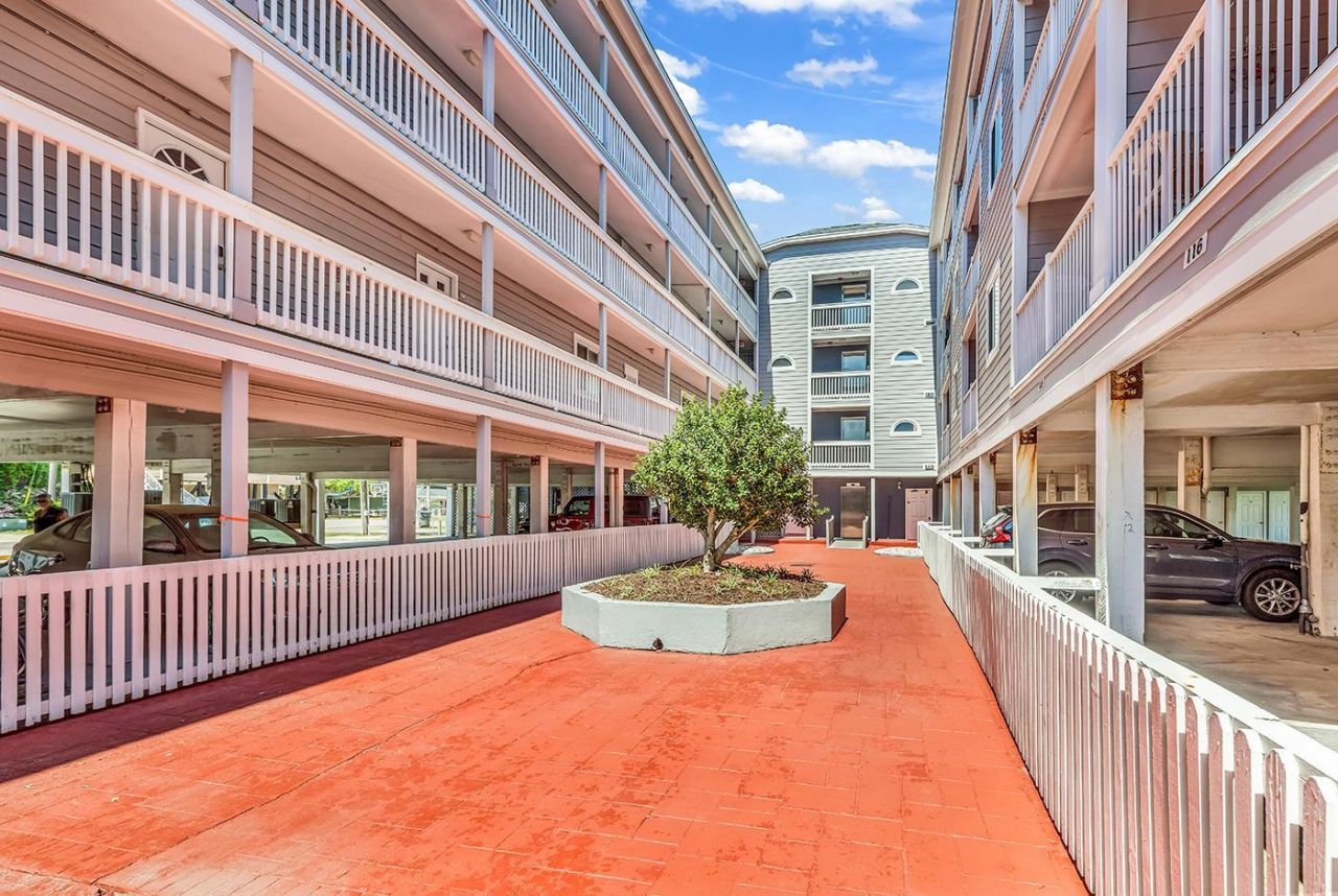 1509 N Waccamaw Dr.  Photo 30