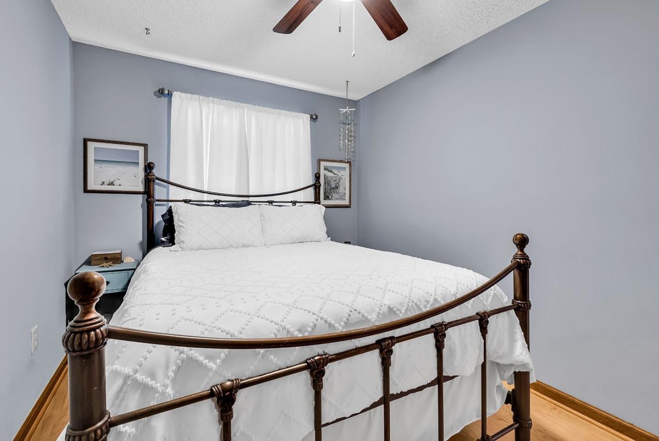 1509 N Waccamaw Dr.  Photo 7