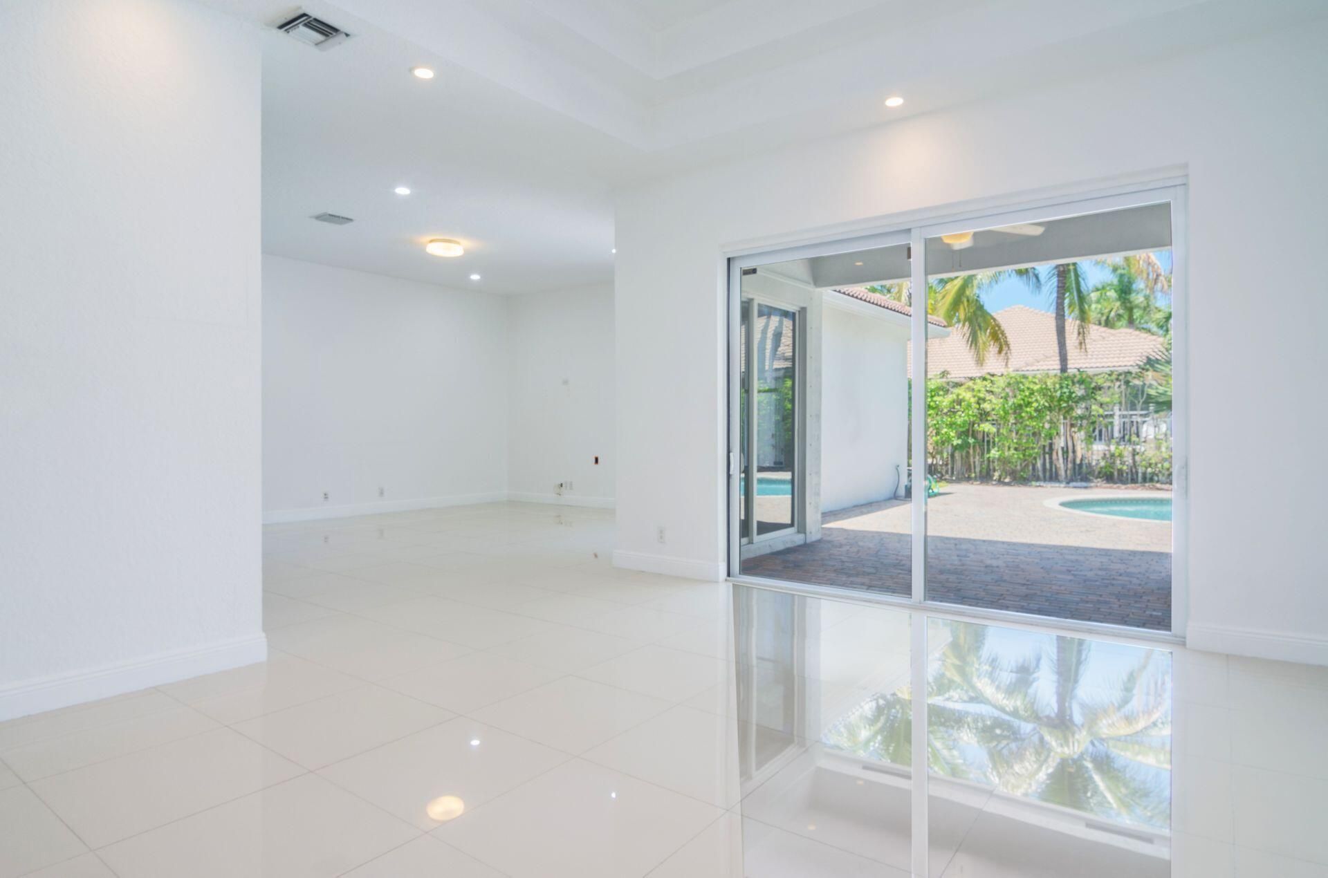 2002 Schooner Lane, Weston, FL 33327 Photo