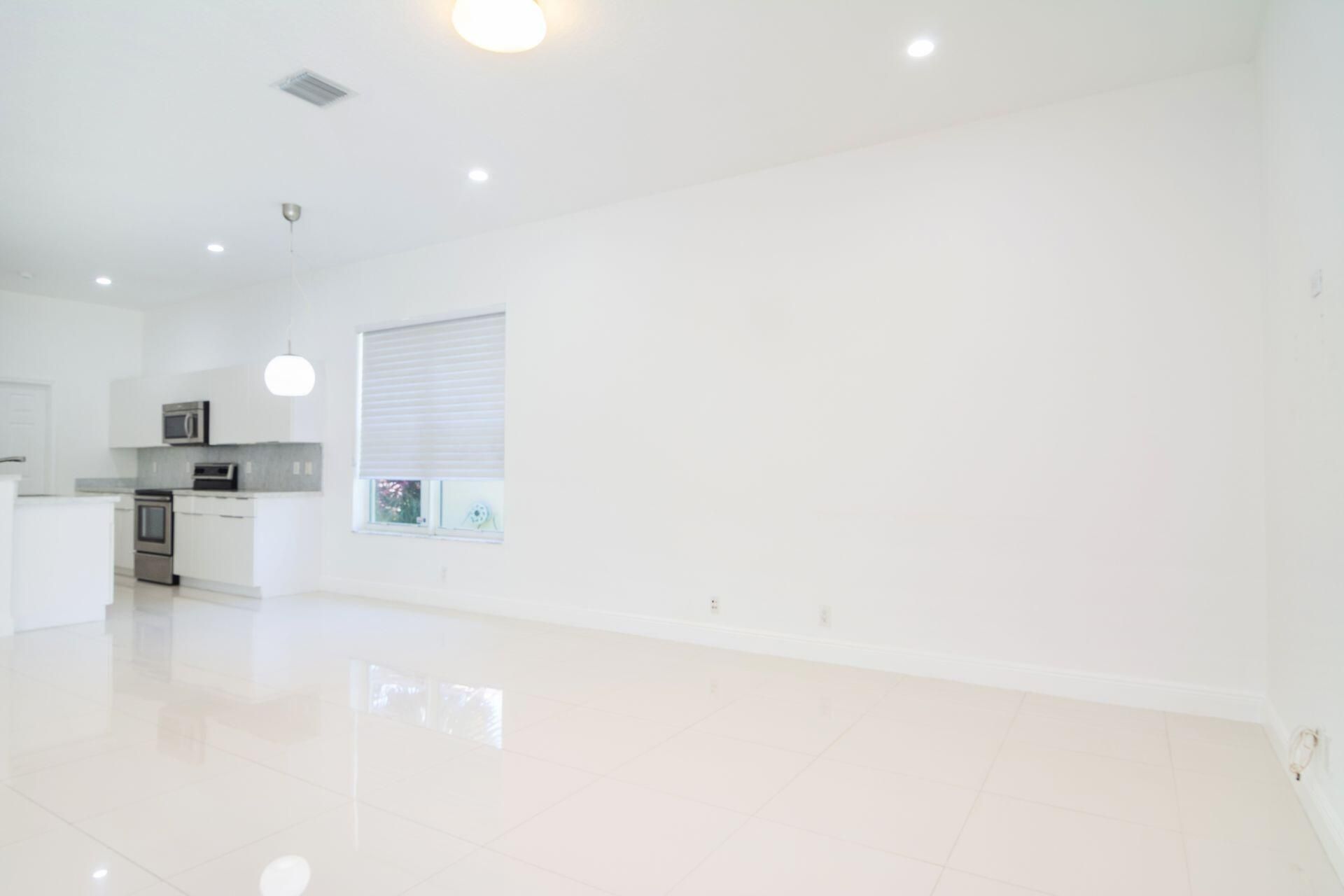 2002 Schooner Lane, Weston, FL 33327 Photo