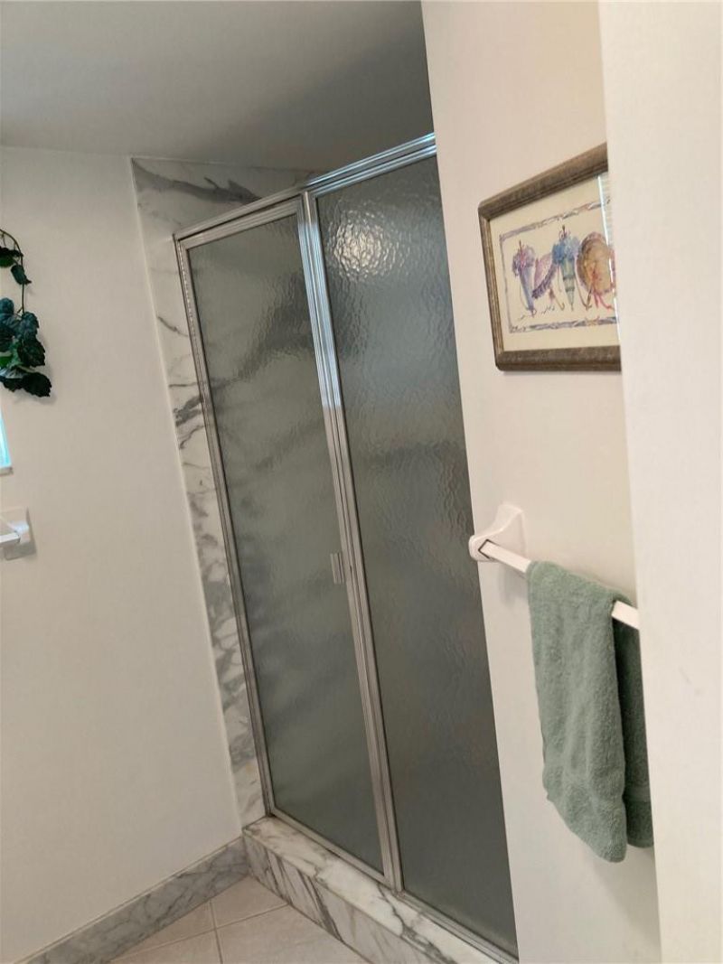 333 NE 21 Avenue, Unit 304, Deerfield Beach, FL 33441 Photo