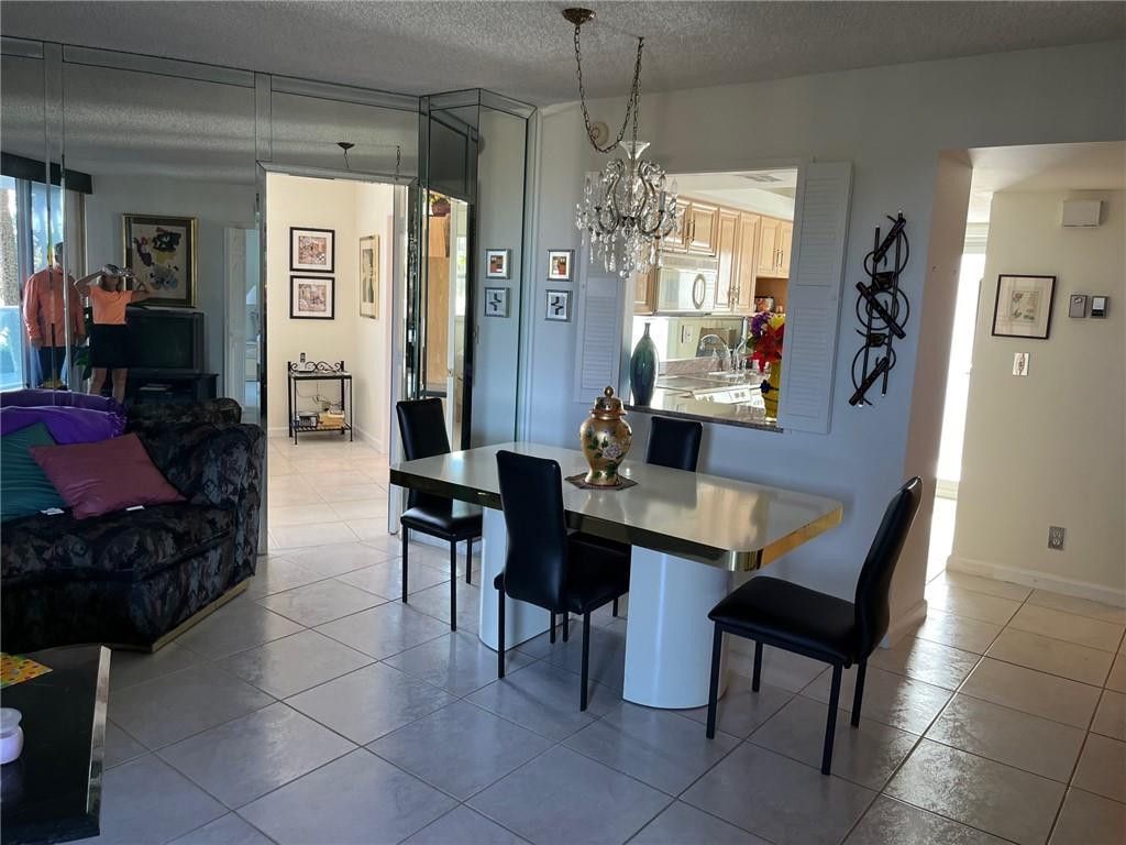 333 NE 21 Avenue, Unit 304, Deerfield Beach, FL 33441 Photo