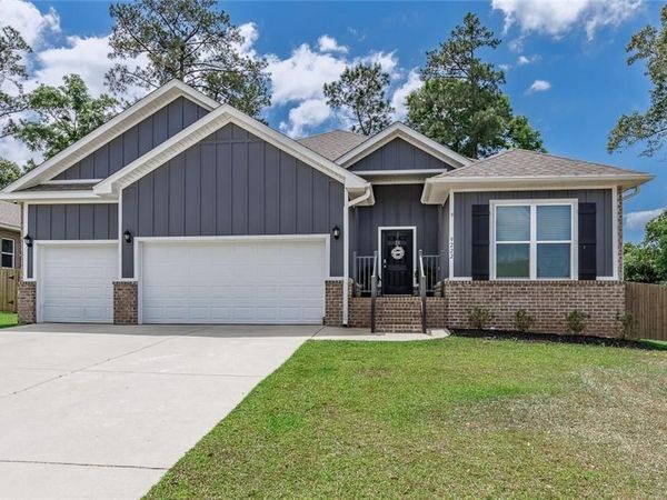9222 Amethyst Drive, Daphne, AL 36526