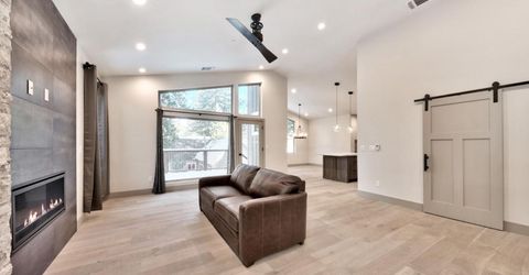 871 Glorene Avenue, South Lake Tahoe, CA 96150 Photo