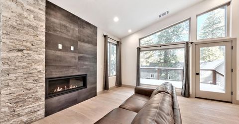 871 Glorene Avenue, South Lake Tahoe, CA 96150 Photo