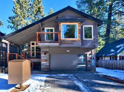 871 Glorene Avenue, South Lake Tahoe, CA 96150 Photo