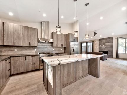 871 Glorene Avenue, South Lake Tahoe, CA 96150 Photo