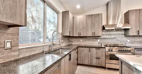 871 Glorene Avenue, South Lake Tahoe, CA 96150 Photo