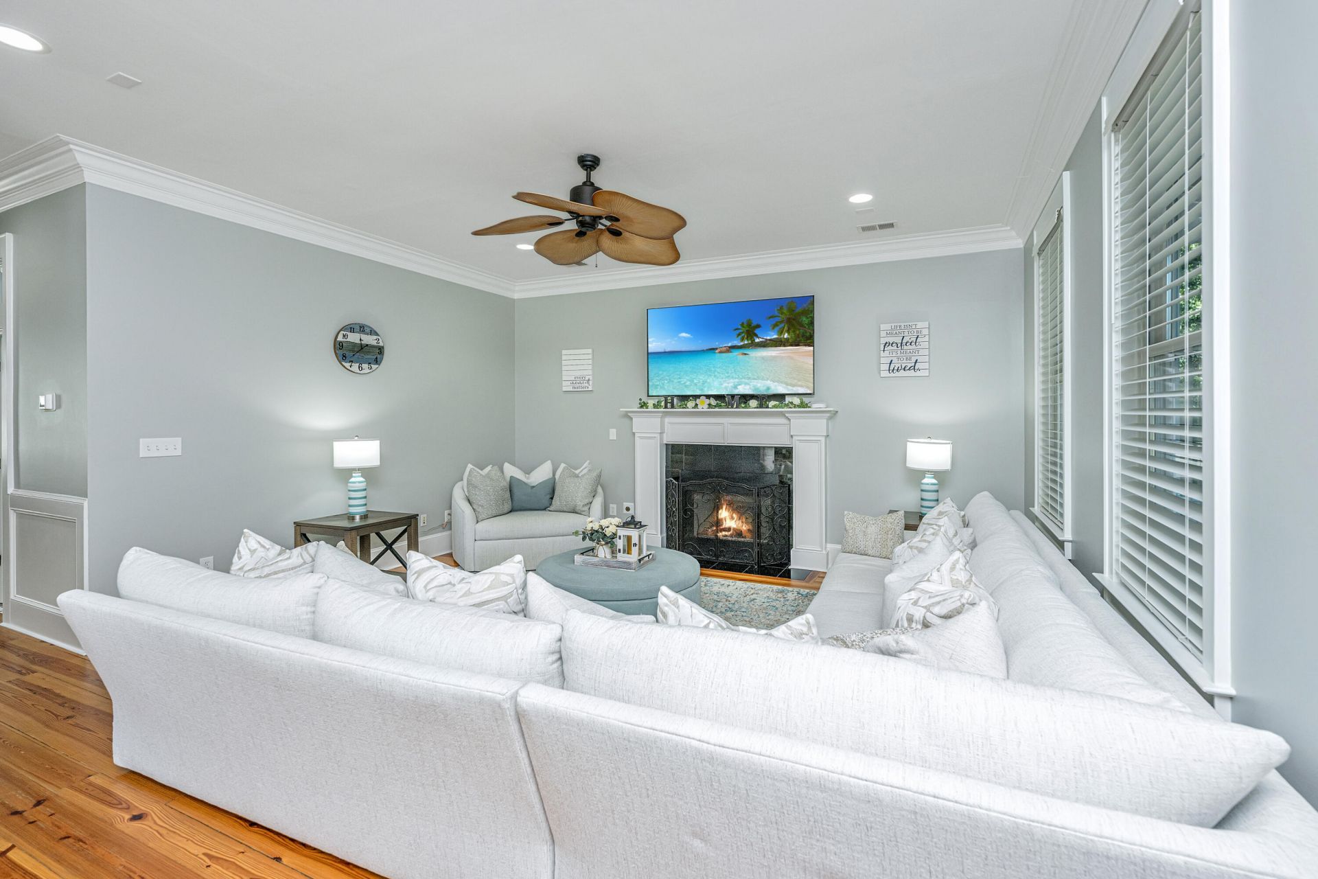 1732 W Canning Drive Photo 21