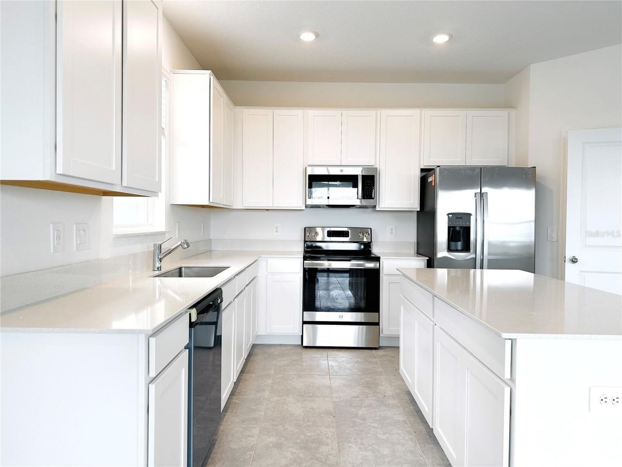 700 Daring Drive, Davenport, FL 33837 Photo