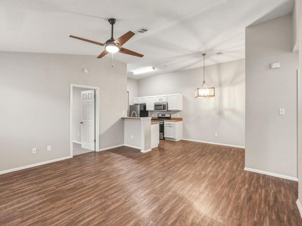 2302 Fuzz Fairway , Unit A, Austin, TX 78728