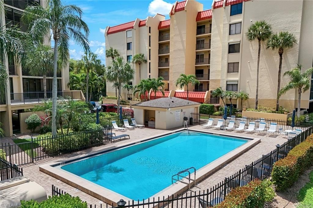 7119 Lakeridge View Ct , Unit 302, Fort Myers, FL 33907 Photo