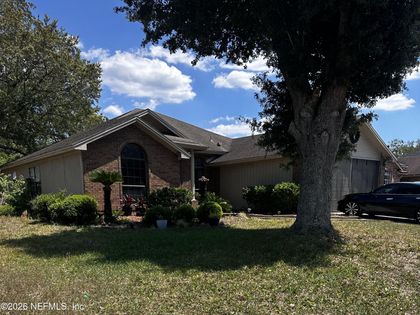 3391 SHAUNA OAKS Drive Jacksonville, FL 32277