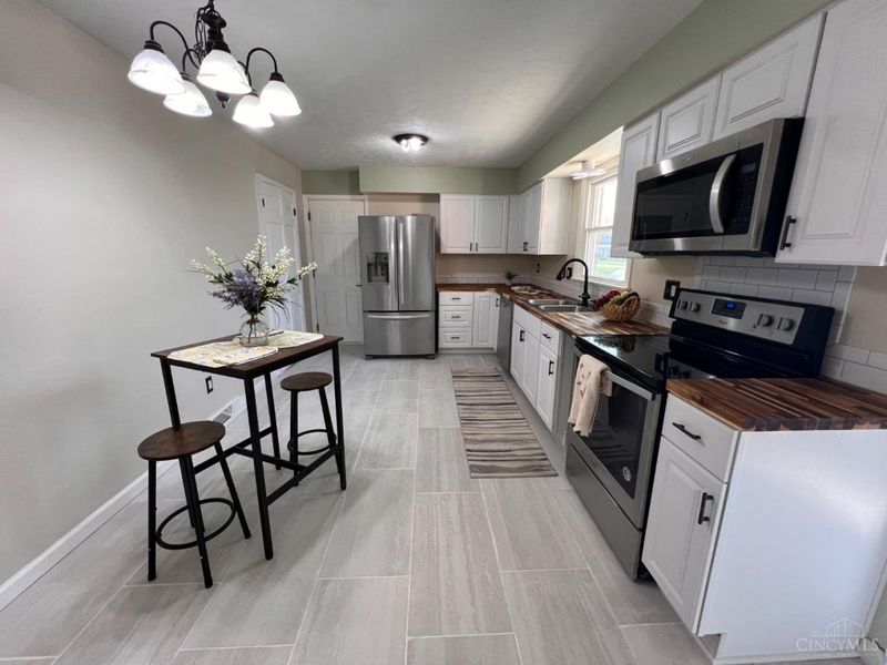 6716 Silver Skate Drive, Liberty Township, OH 45044 Photo 10