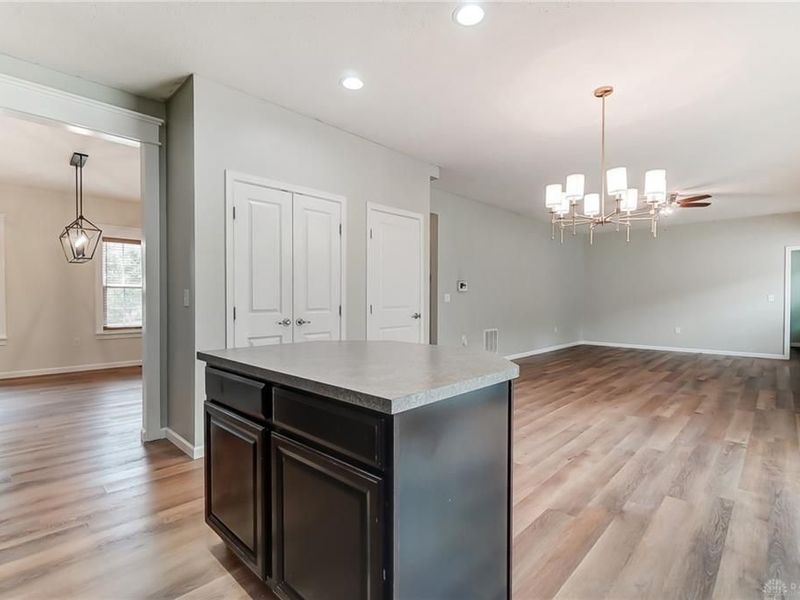 537 Recess Drive, Riverside, OH 45404 Photo 16