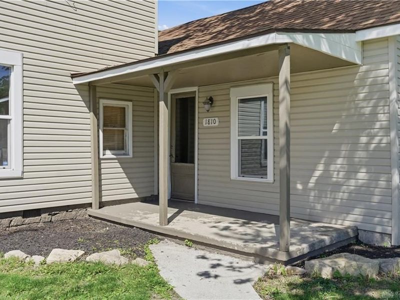 1810 W Main Street, New Lebanon, OH 45345 Photo 7