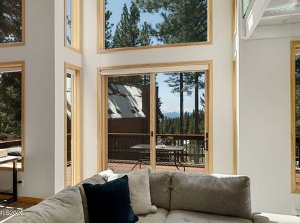 949 Dana Court, Unit 8, Incline Village, NV 89451 Photo