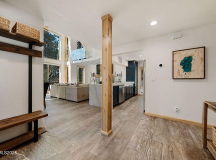 949 Dana Court, Unit 8, Incline Village, NV 89451 Photo