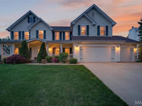 7816 Wind Hill Drive, Dardenne Prairie, MO 63368