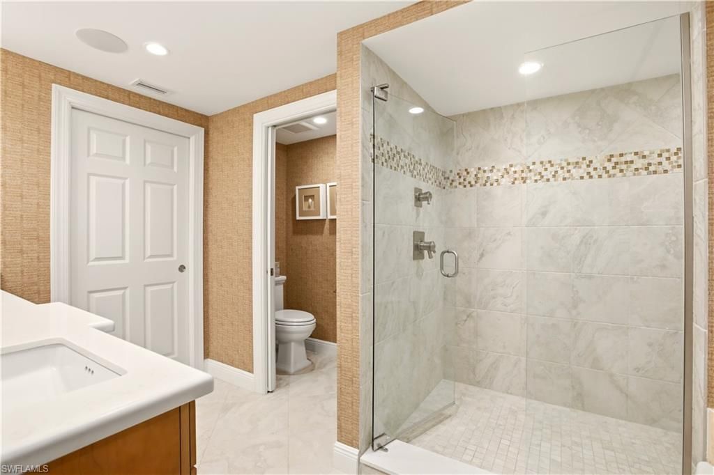 3377 Gulf Shore Blvd N, Unit 6B, Naples, FL 34103 Photo