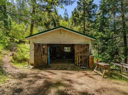 4040 Cedar Creek Rd, Mount Aukum, CA 95629 Photo