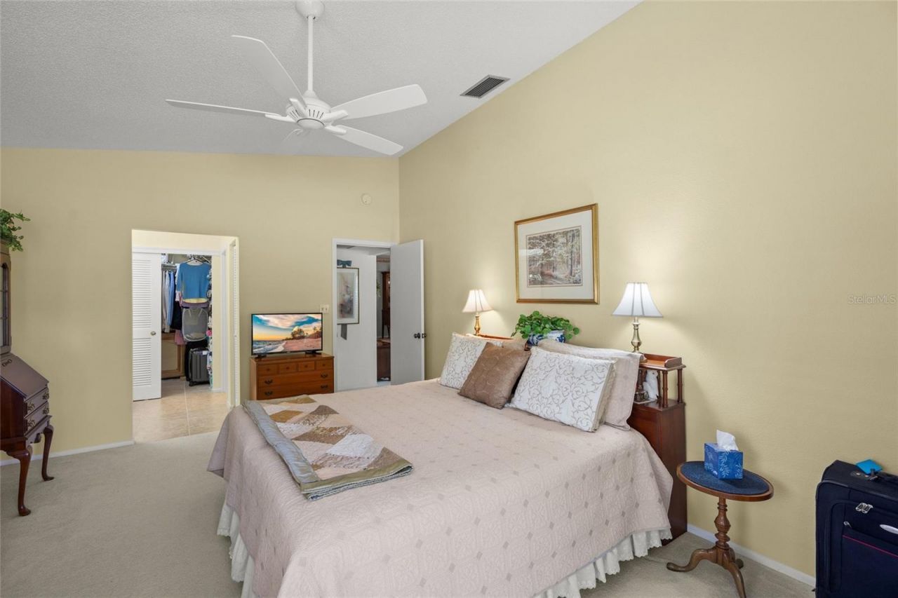 4688 Oak Hollow Drive , Unit 25, Sarasota, FL 34241 Photo