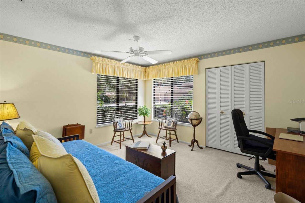 4688 Oak Hollow Drive , Unit 25, Sarasota, FL 34241 Photo