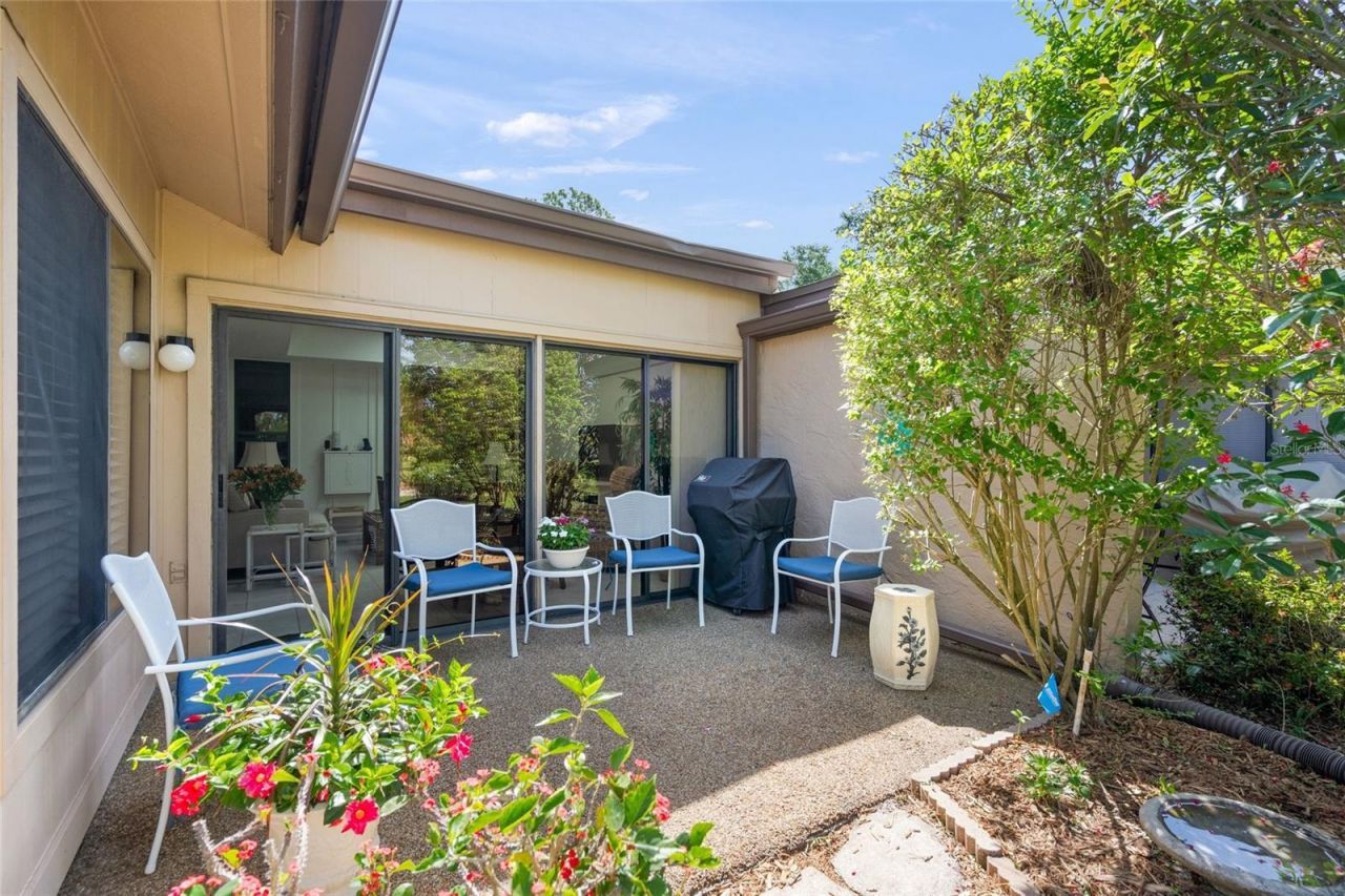 4688 Oak Hollow Drive , Unit 25, Sarasota, FL 34241 Photo