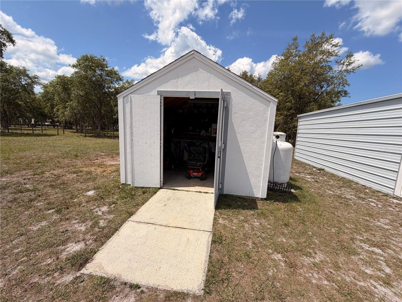 472 Shaw Lake Road , Pierson, FL 32180 Photo