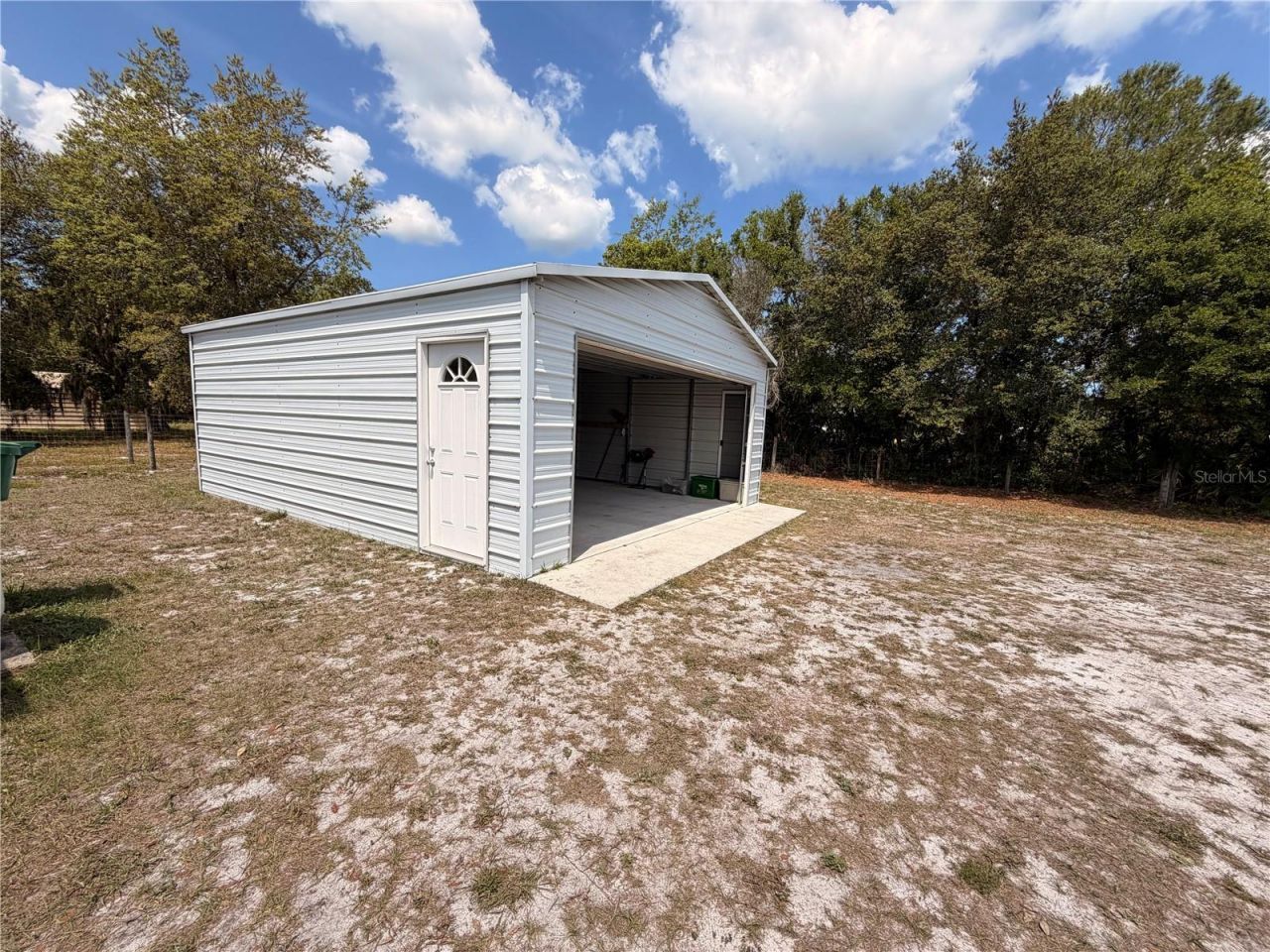 472 Shaw Lake Road , Pierson, FL 32180 Photo
