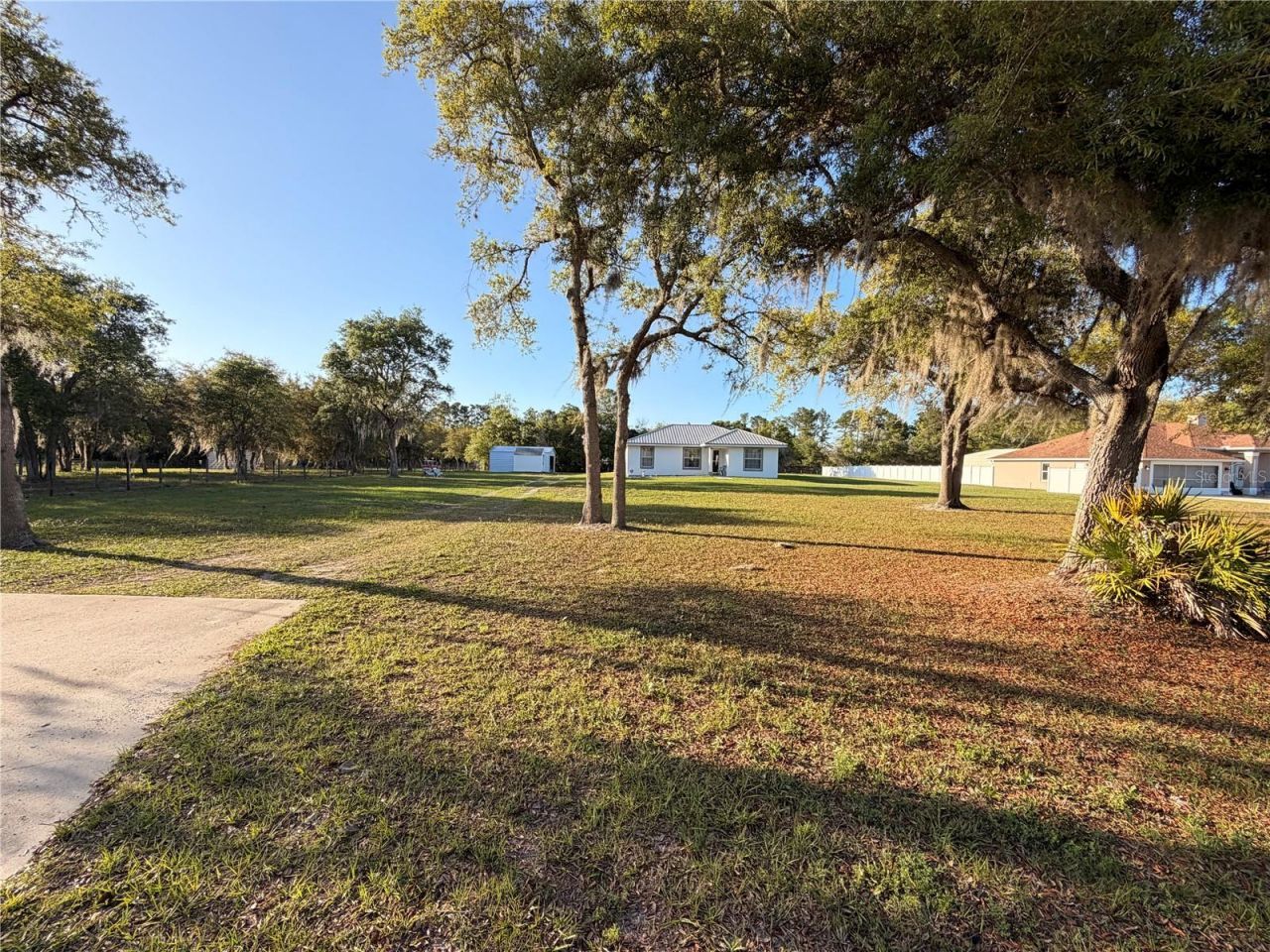 472 Shaw Lake Road , Pierson, FL 32180 Photo