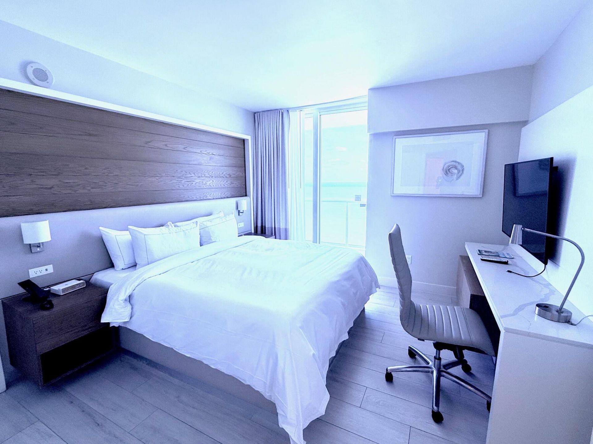 505 N Fort Lauderdale Beach Boulevard, Unit 1817, Fort Lauderdale, FL 33304 Photo