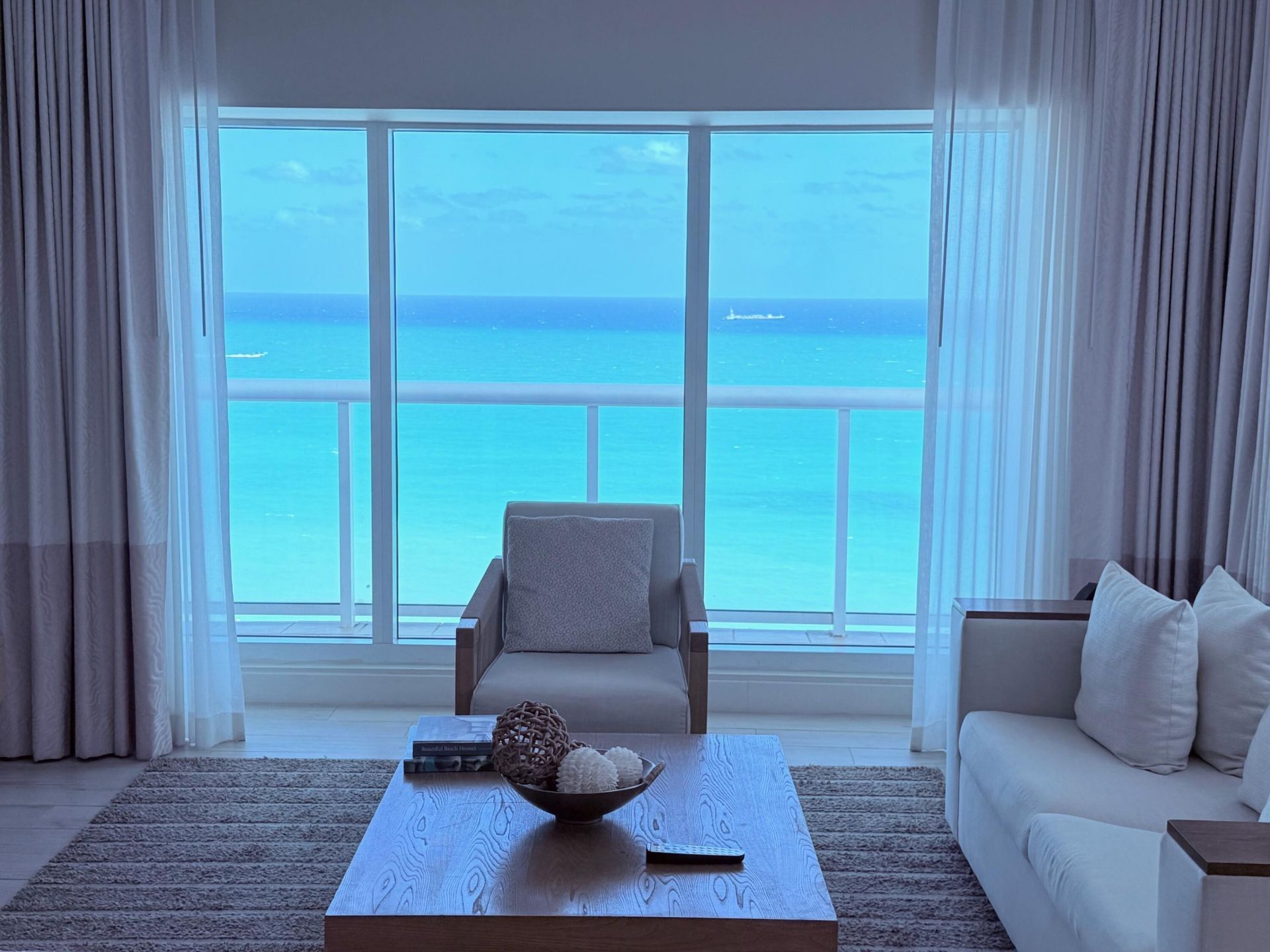 505 N Fort Lauderdale Beach Boulevard, Unit 1817, Fort Lauderdale, FL 33304 Photo