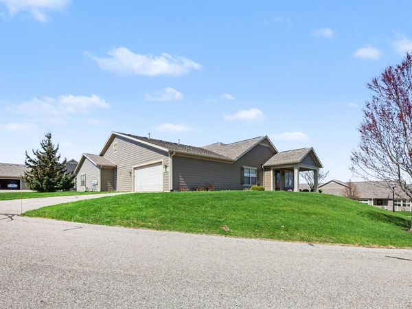 1229 Waterwalk Drive, Holland, MI 49423