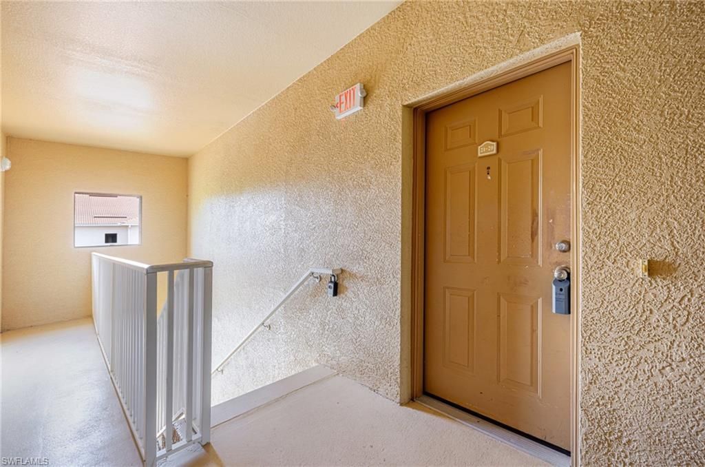 9025 Colby Dr , Unit 2120, Fort Myers, FL 33919 Photo