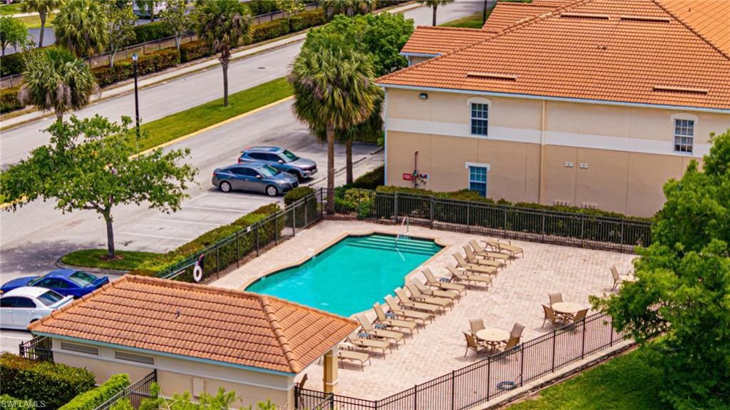 9025 Colby Dr, Unit 2120, Fort Myers, FL 33919 Photo