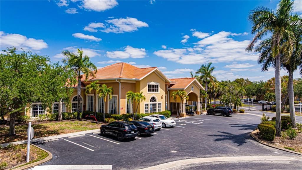 9025 Colby Dr, Unit 2120, Fort Myers, FL 33919 Photo
